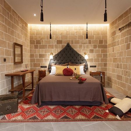 Utopia Luxury Suites - Old Town Rhodes City 外观 照片