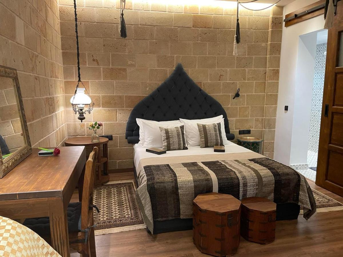 Utopia Luxury Suites - Old Town Rhodes City 外观 照片