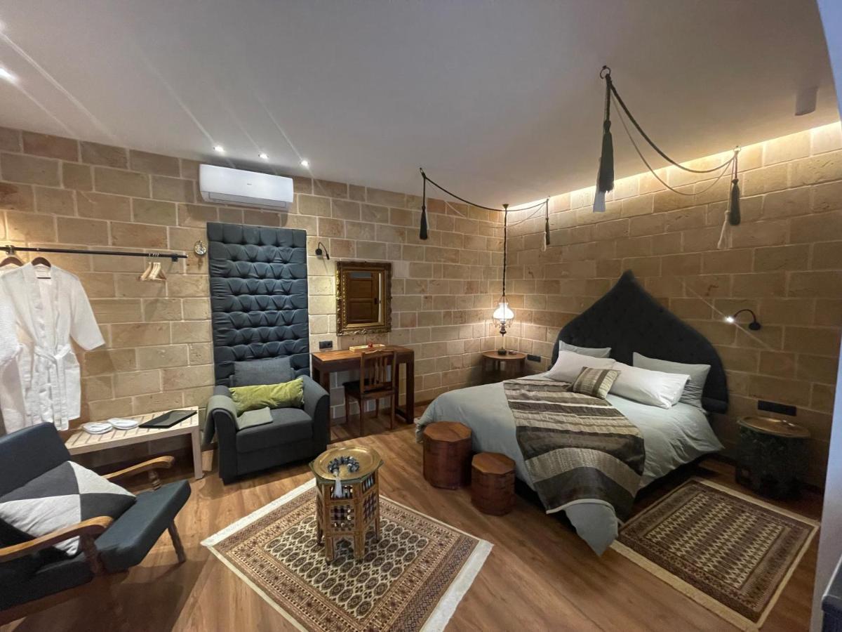 Utopia Luxury Suites - Old Town Rhodes City 外观 照片
