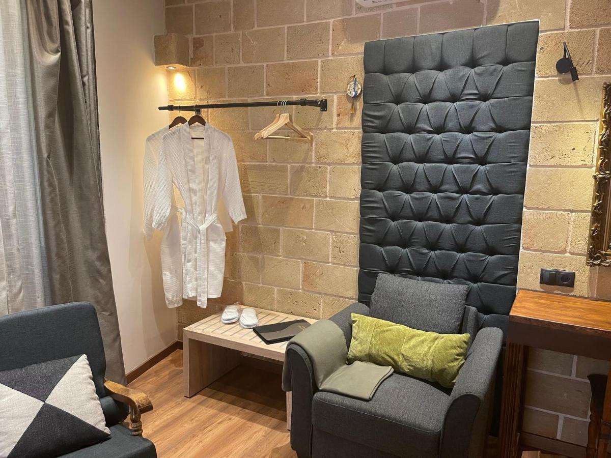 Utopia Luxury Suites - Old Town Rhodes City 外观 照片