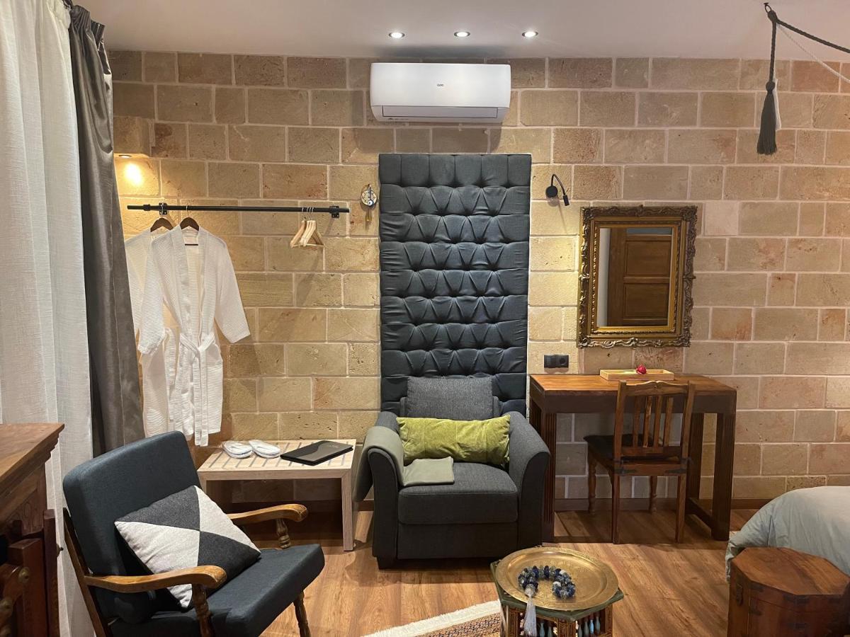 Utopia Luxury Suites - Old Town Rhodes City 外观 照片