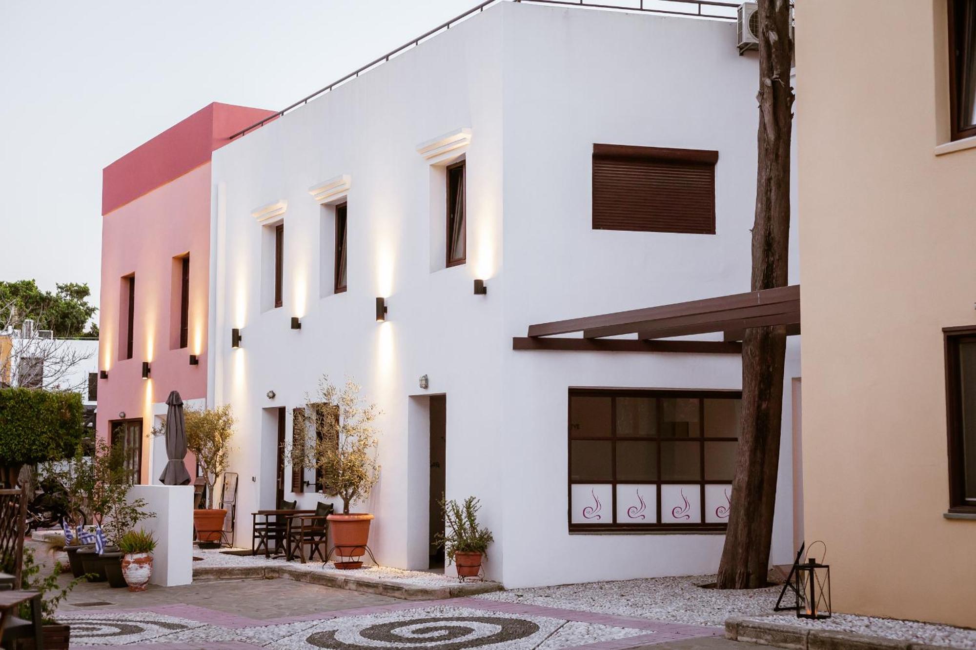 Utopia Luxury Suites - Old Town Rhodes City 外观 照片