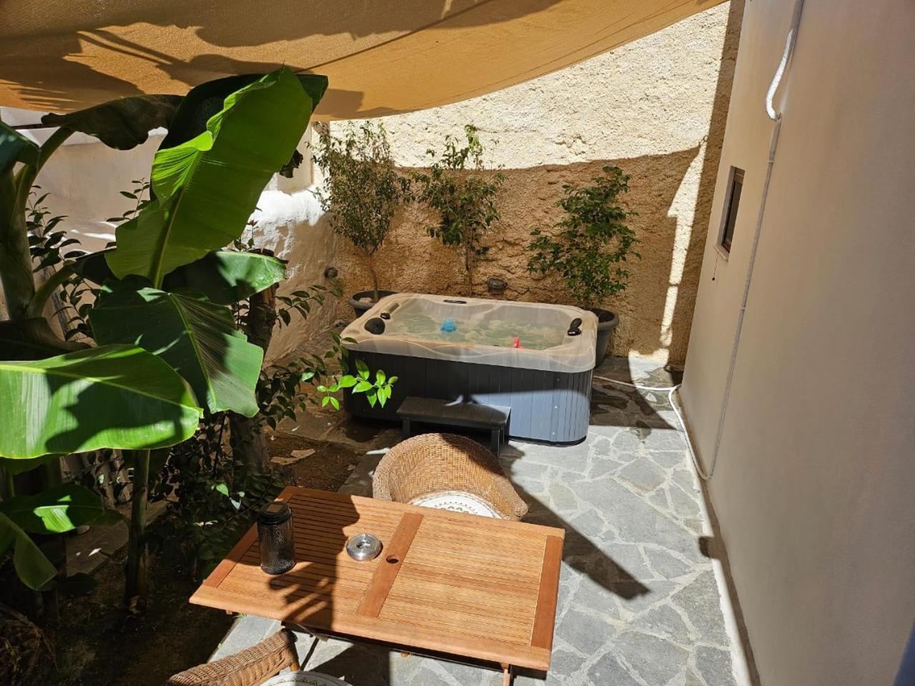 Utopia Luxury Suites - Old Town Rhodes City 外观 照片