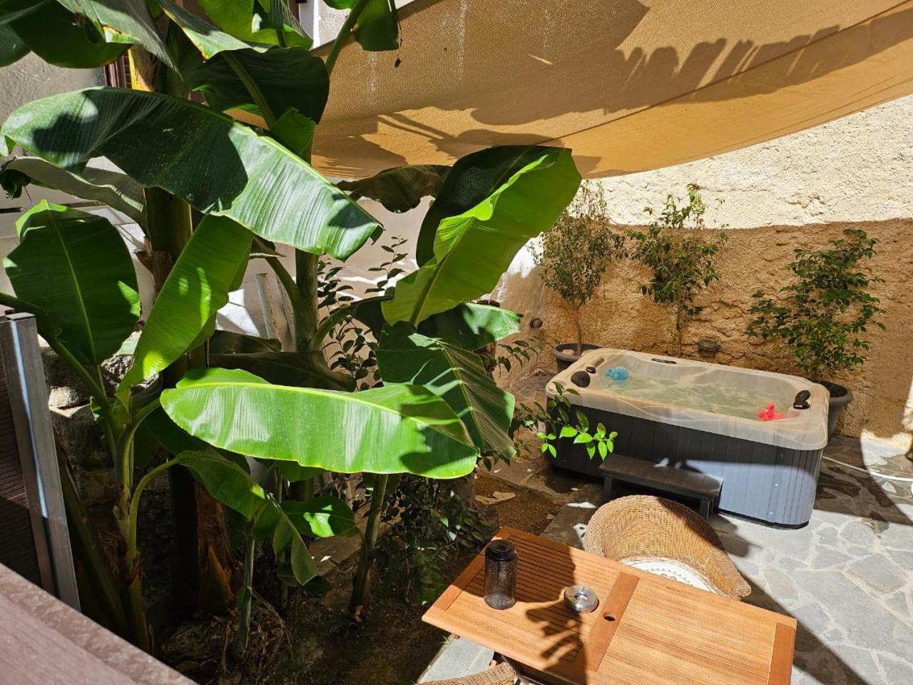Utopia Luxury Suites - Old Town Rhodes City 外观 照片