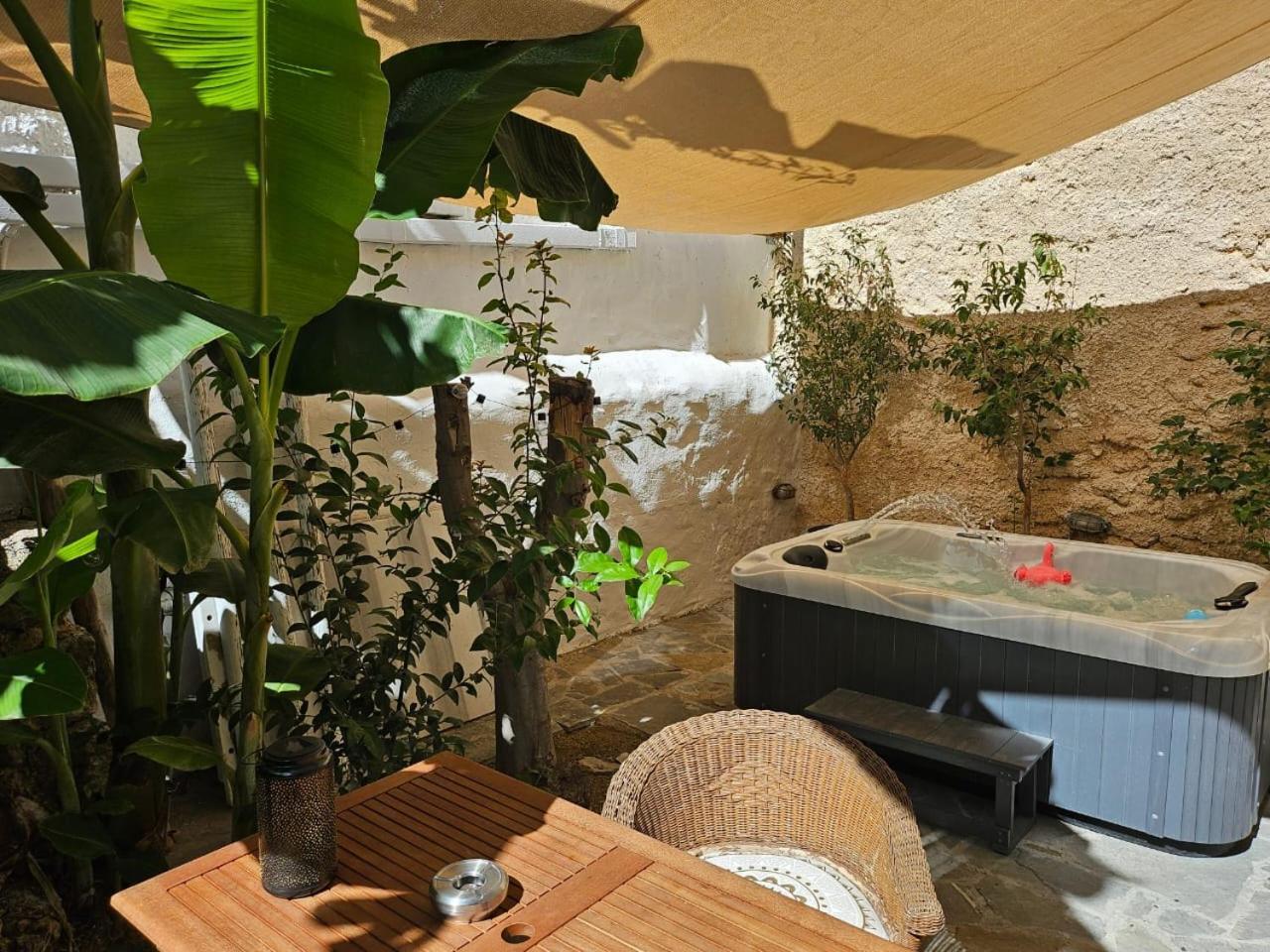 Utopia Luxury Suites - Old Town Rhodes City 外观 照片