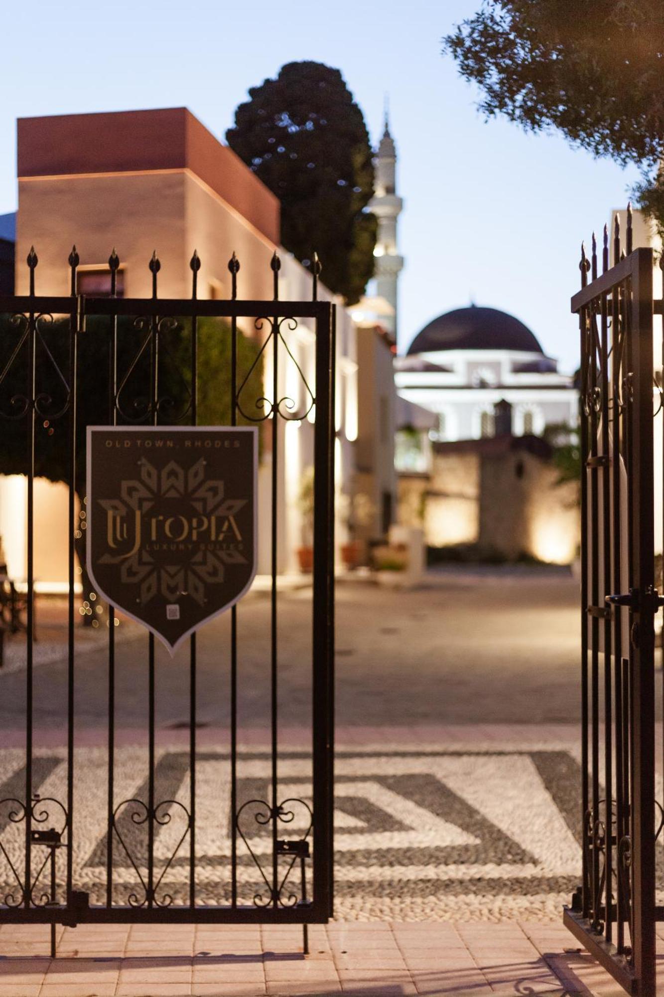 Utopia Luxury Suites - Old Town Rhodes City 外观 照片