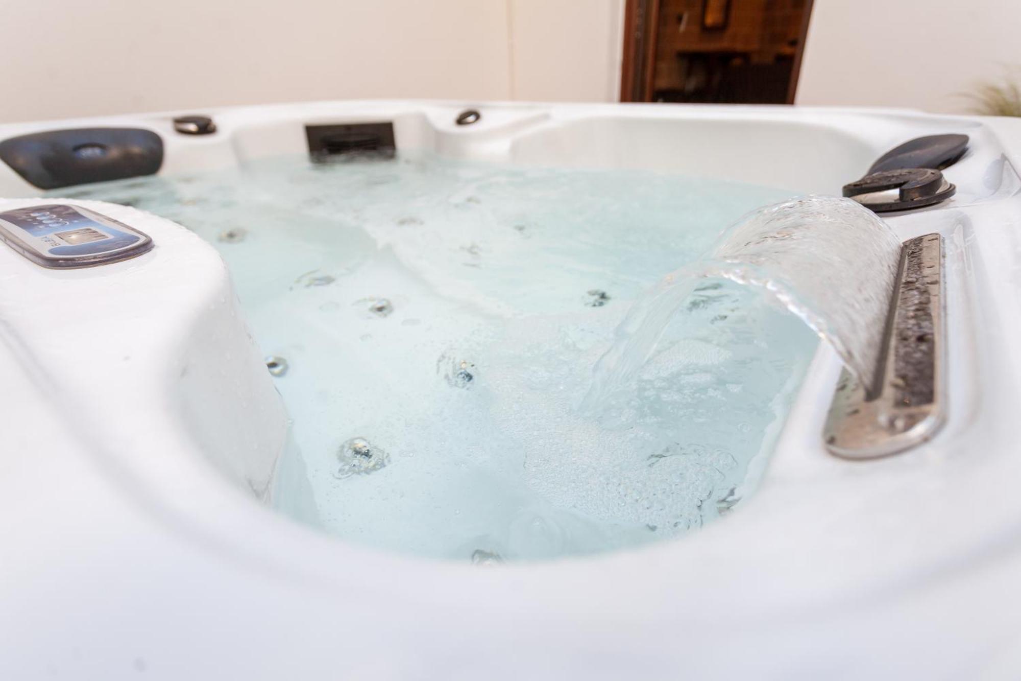 Utopia Luxury Suites - Old Town Rhodes City 外观 照片